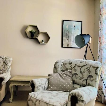 מלון Cs50 Alojamiento 1 Dormitorio מונפורט דה למוס מראה חיצוני תמונה